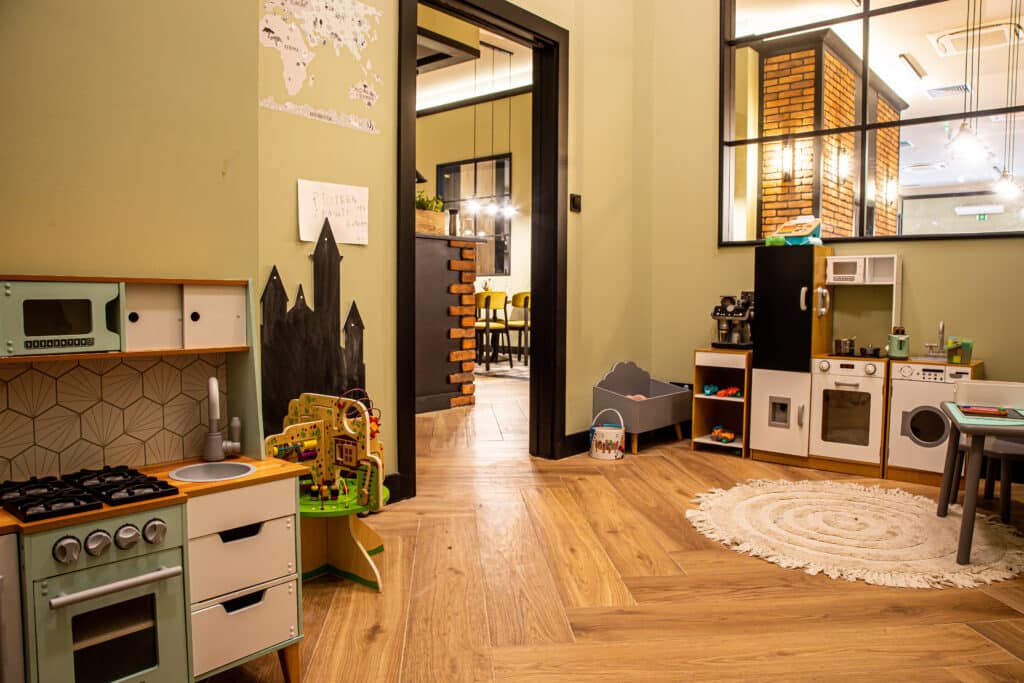 Restauracja dla dzieci Warszawa - restauracja z kącikiem dla dzieci.